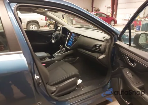 2022 Subaru Legacy Premium z USA, uszkodzony, nr VIN 4S3BWAC69N3028401